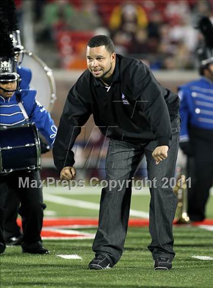 Thumbnail 2 in Tyler vs. Sherman (4A Division 1 Region 2 Quarterfinals) photogallery.