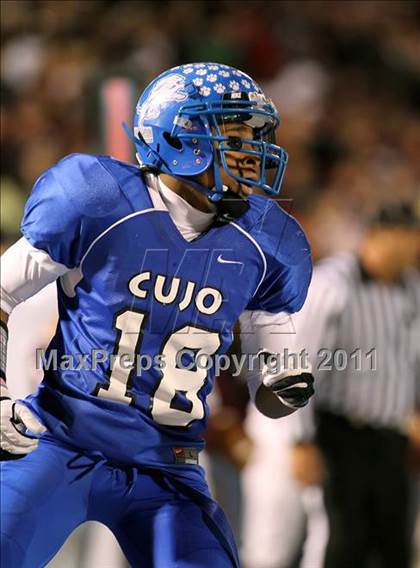 Thumbnail 2 in Tyler vs. Sherman (4A Division 1 Region 2 Quarterfinals) photogallery.
