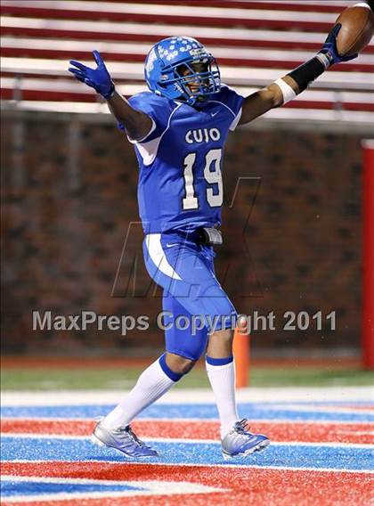 Thumbnail 3 in Tyler vs. Sherman (4A Division 1 Region 2 Quarterfinals) photogallery.