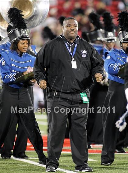 Thumbnail 1 in Tyler vs. Sherman (4A Division 1 Region 2 Quarterfinals) photogallery.