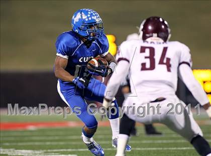 Thumbnail 3 in Tyler vs. Sherman (4A Division 1 Region 2 Quarterfinals) photogallery.