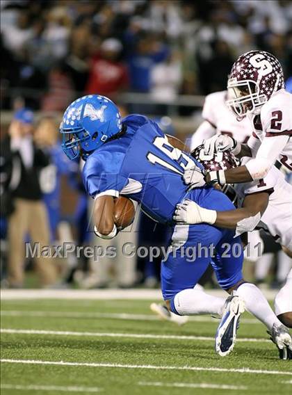 Thumbnail 1 in Tyler vs. Sherman (4A Division 1 Region 2 Quarterfinals) photogallery.