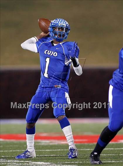 Thumbnail 2 in Tyler vs. Sherman (4A Division 1 Region 2 Quarterfinals) photogallery.