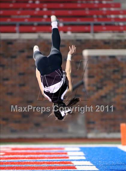 Thumbnail 3 in Tyler vs. Sherman (4A Division 1 Region 2 Quarterfinals) photogallery.