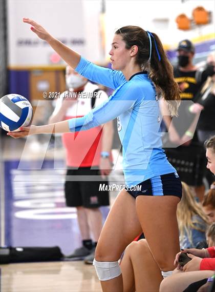 Thumbnail 3 in Mercy vs. Marymount (Durango Fall Classic) photogallery.