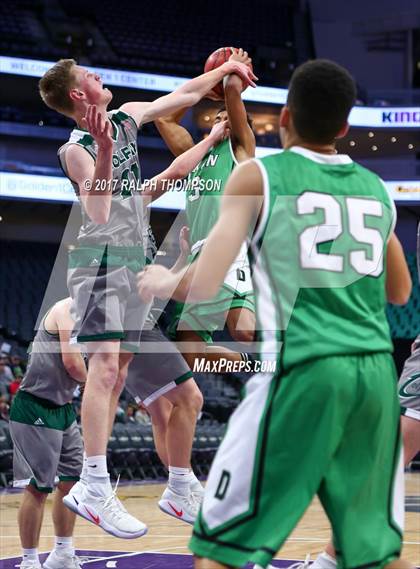 Thumbnail 2 in Dixon vs. Colfax (@ Golden 1 Center) photogallery.