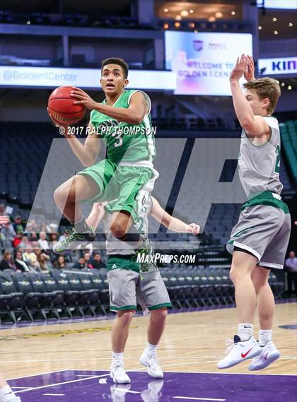 Thumbnail 1 in Dixon vs. Colfax (@ Golden 1 Center) photogallery.