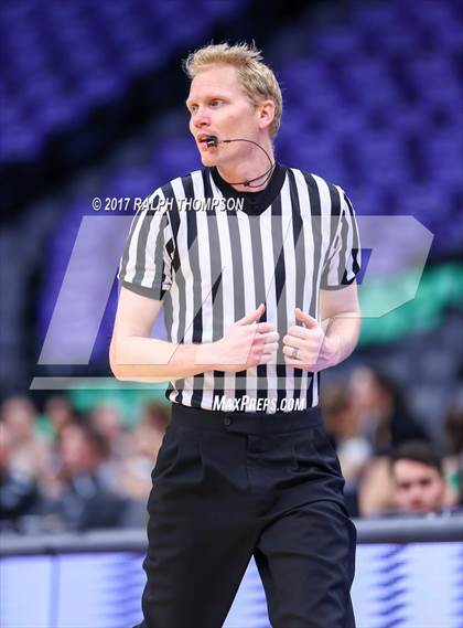 Thumbnail 3 in Dixon vs. Colfax (@ Golden 1 Center) photogallery.