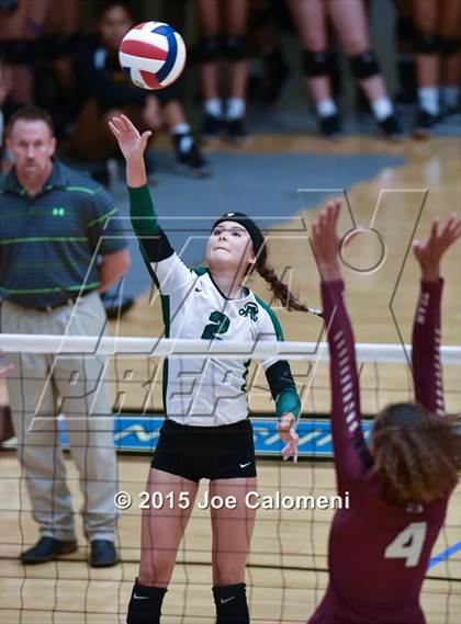 Thumbnail 3 in Reagan [Ronald] Vs Rouse (NEISD Tournament) photogallery.