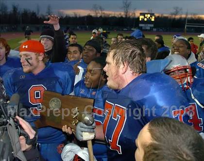 Thumbnail 1 in Glastonbury vs. Cheshire (CIAC Class LL Final) photogallery.