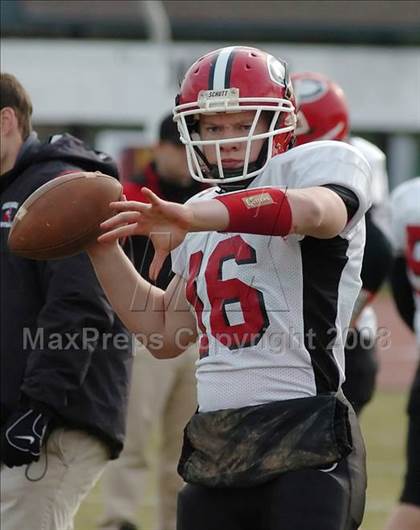 Thumbnail 3 in Glastonbury vs. Cheshire (CIAC Class LL Final) photogallery.