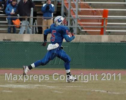Thumbnail 1 in Glastonbury vs. Cheshire (CIAC Class LL Final) photogallery.