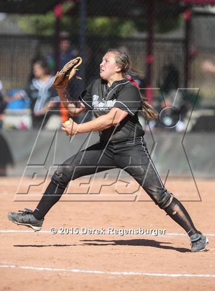Thumbnail 3 in Fossil Ridge vs Pomona (CHSAA 5A Championships Semifinal Playoff) photogallery.