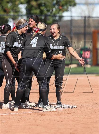 Thumbnail 3 in Fossil Ridge vs Pomona (CHSAA 5A Championships Semifinal Playoff) photogallery.