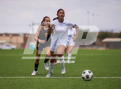 Thumbnail 2 in Valencia @ Alamogordo photogallery.