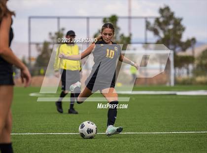 Thumbnail 3 in Valencia @ Alamogordo photogallery.