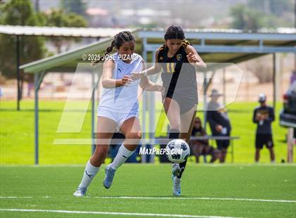 Thumbnail 1 in Valencia @ Alamogordo photogallery.