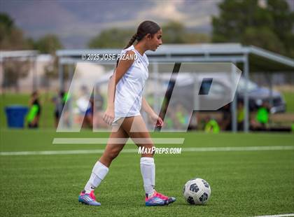 Thumbnail 1 in Valencia @ Alamogordo photogallery.