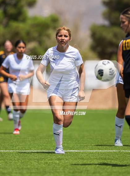 Thumbnail 2 in Valencia @ Alamogordo photogallery.