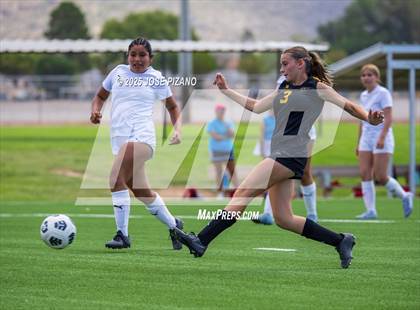 Thumbnail 3 in Valencia @ Alamogordo photogallery.
