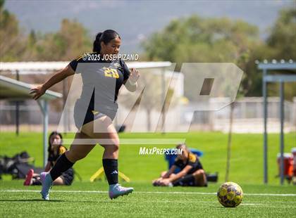 Thumbnail 2 in Valencia @ Alamogordo photogallery.