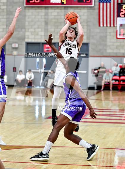 Thumbnail 1 in JSerra Catholic vs. St. Augustine (Nike Extravaganza) photogallery.