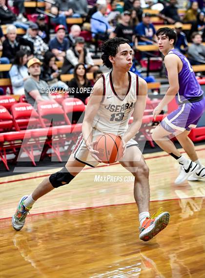 Thumbnail 2 in JSerra Catholic vs. St. Augustine (Nike Extravaganza) photogallery.