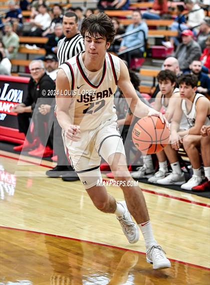 Thumbnail 2 in JSerra Catholic vs. St. Augustine (Nike Extravaganza) photogallery.