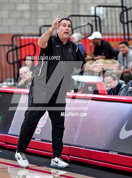 Thumbnail 1 in JSerra Catholic vs. St. Augustine (Nike Extravaganza) photogallery.