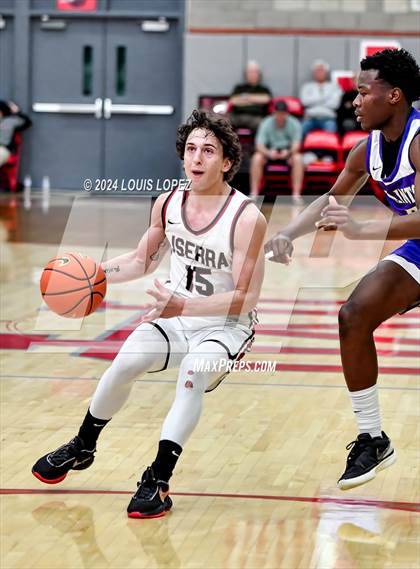 Thumbnail 3 in JSerra Catholic vs. St. Augustine (Nike Extravaganza) photogallery.