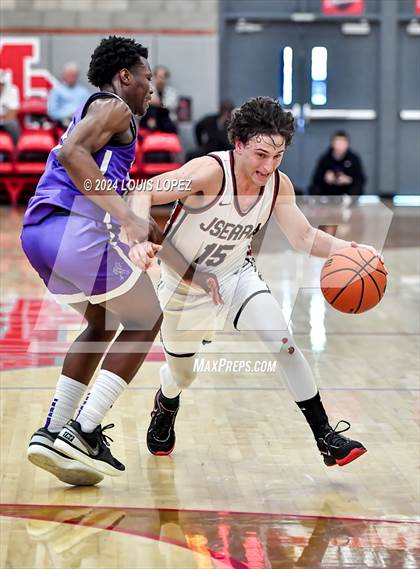Thumbnail 3 in JSerra Catholic vs. St. Augustine (Nike Extravaganza) photogallery.