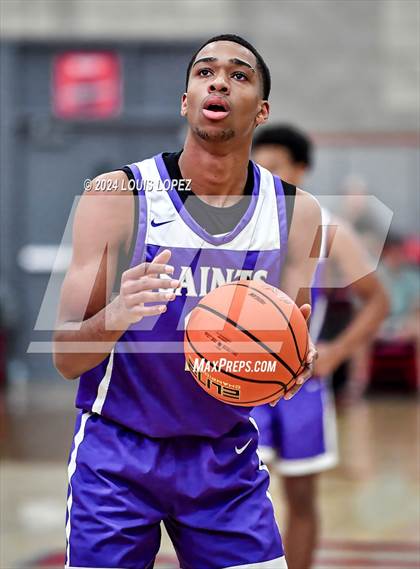 Thumbnail 2 in JSerra Catholic vs. St. Augustine (Nike Extravaganza) photogallery.