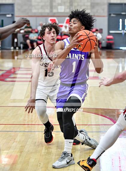 Thumbnail 3 in JSerra Catholic vs. St. Augustine (Nike Extravaganza) photogallery.