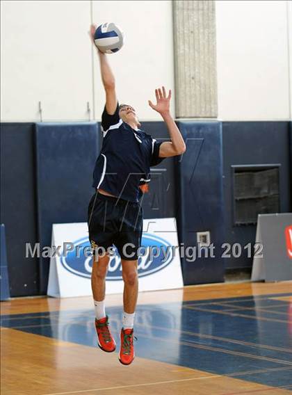 Thumbnail 2 in Cathedral vs. Santa Monica (CIF SS D4 Final) photogallery.