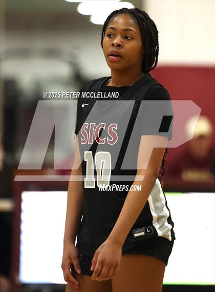 Thumbnail 3 in Newburyport vs. Springfield International Charter School (MIAA Division 3 Round of 32)  photogallery.