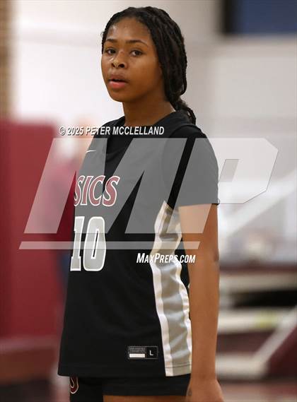 Thumbnail 2 in Newburyport vs. Springfield International Charter School (MIAA Division 3 Round of 32)  photogallery.