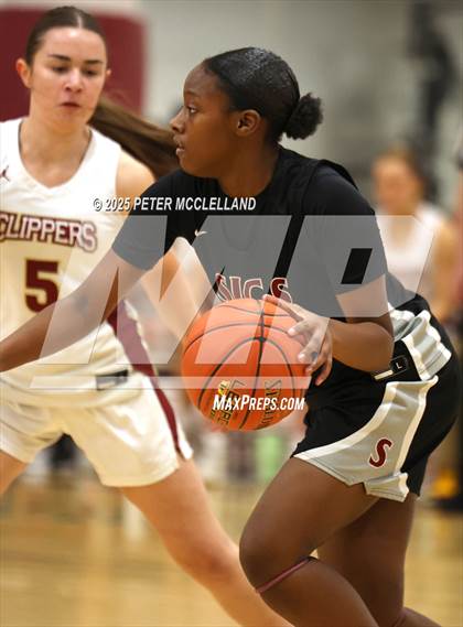 Thumbnail 1 in Newburyport vs. Springfield International Charter School (MIAA Division 3 Round of 32)  photogallery.