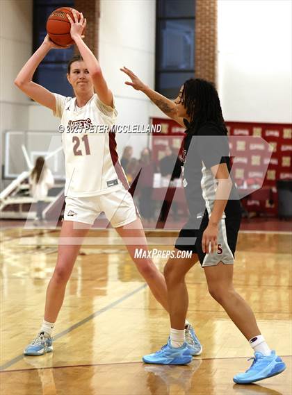 Thumbnail 2 in Newburyport vs. Springfield International Charter School (MIAA Division 3 Round of 32)  photogallery.