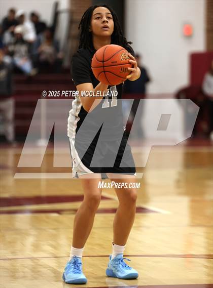 Thumbnail 3 in Newburyport vs. Springfield International Charter School (MIAA Division 3 Round of 32)  photogallery.