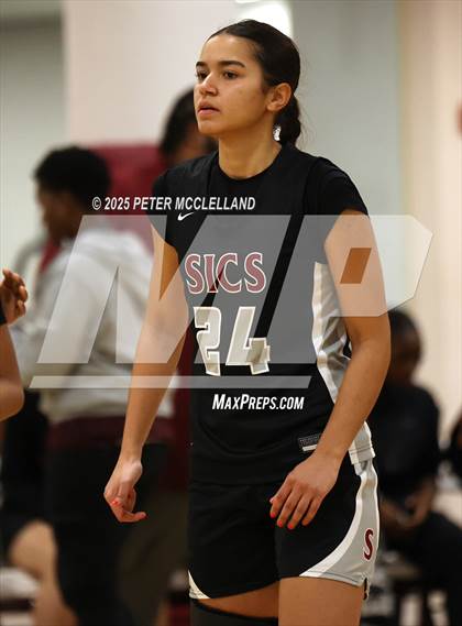 Thumbnail 3 in Newburyport vs. Springfield International Charter School (MIAA Division 3 Round of 32)  photogallery.