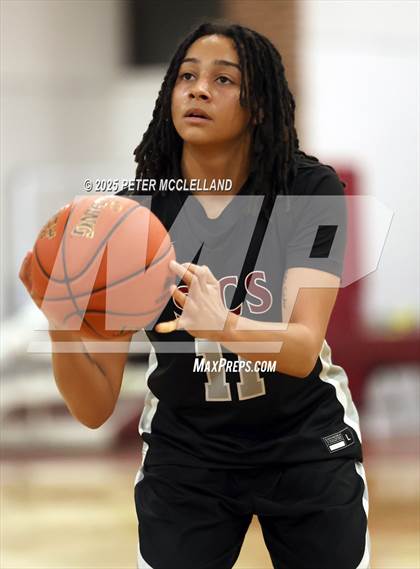 Thumbnail 3 in Newburyport vs. Springfield International Charter School (MIAA Division 3 Round of 32)  photogallery.