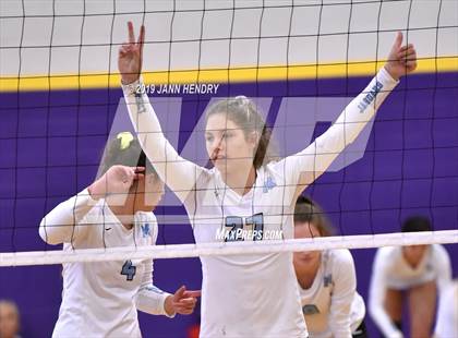 Thumbnail 1 in Marymount vs Mercy (Durango Fall Classic) photogallery.