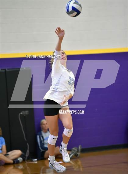 Thumbnail 3 in Marymount vs Mercy (Durango Fall Classic) photogallery.