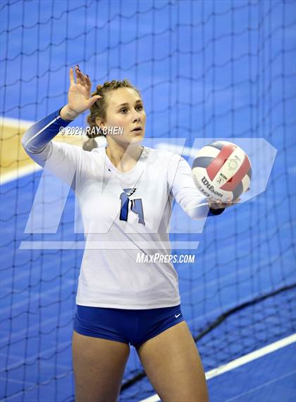 Thumbnail 2 in Broomfield vs. Pueblo West (CHSAA 5A State M7) photogallery.