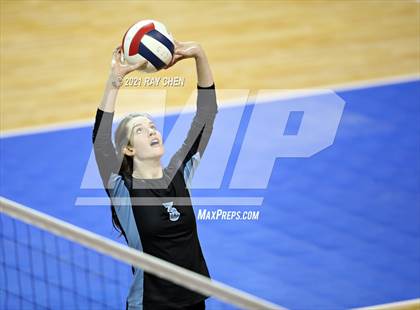 Thumbnail 1 in Broomfield vs. Pueblo West (CHSAA 5A State M7) photogallery.