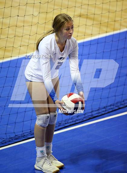 Thumbnail 1 in Broomfield vs. Pueblo West (CHSAA 5A State M7) photogallery.