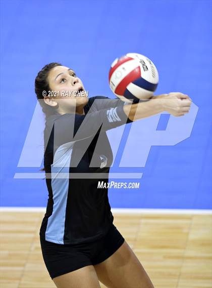 Thumbnail 1 in Broomfield vs. Pueblo West (CHSAA 5A State M7) photogallery.