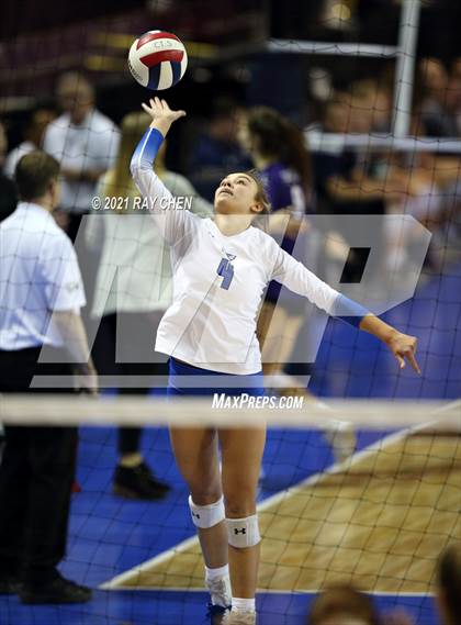 Thumbnail 1 in Broomfield vs. Pueblo West (CHSAA 5A State M7) photogallery.