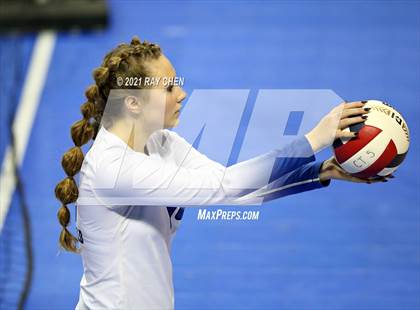 Thumbnail 3 in Broomfield vs. Pueblo West (CHSAA 5A State M7) photogallery.