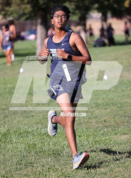 Thumbnail 2 in SJS Metro League Center Meet #1 photogallery.